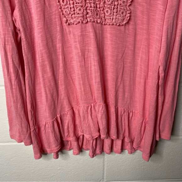 17. Symmetry Boho Top - Picture 3 of 6